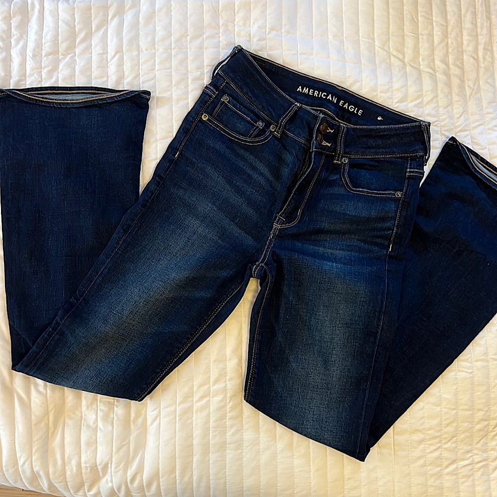 American eagle high rise stretchy flare, dark blue, 4 SHORT